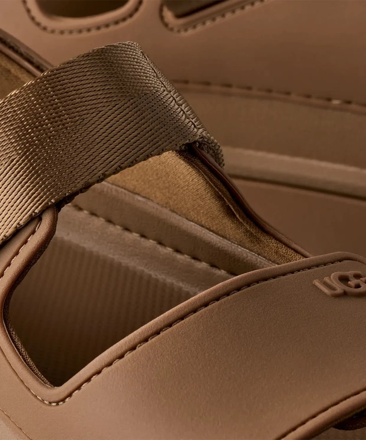 UGG Goldenglow · 1152685-BRWN (12/13)