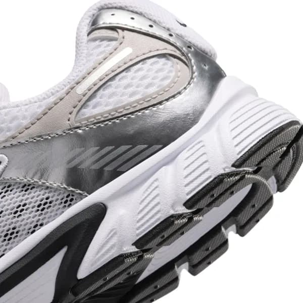 Nike V5 Rnr Çocuk Bej Spor Ayakkabı — Gri · HQ6411-100 (18/19)