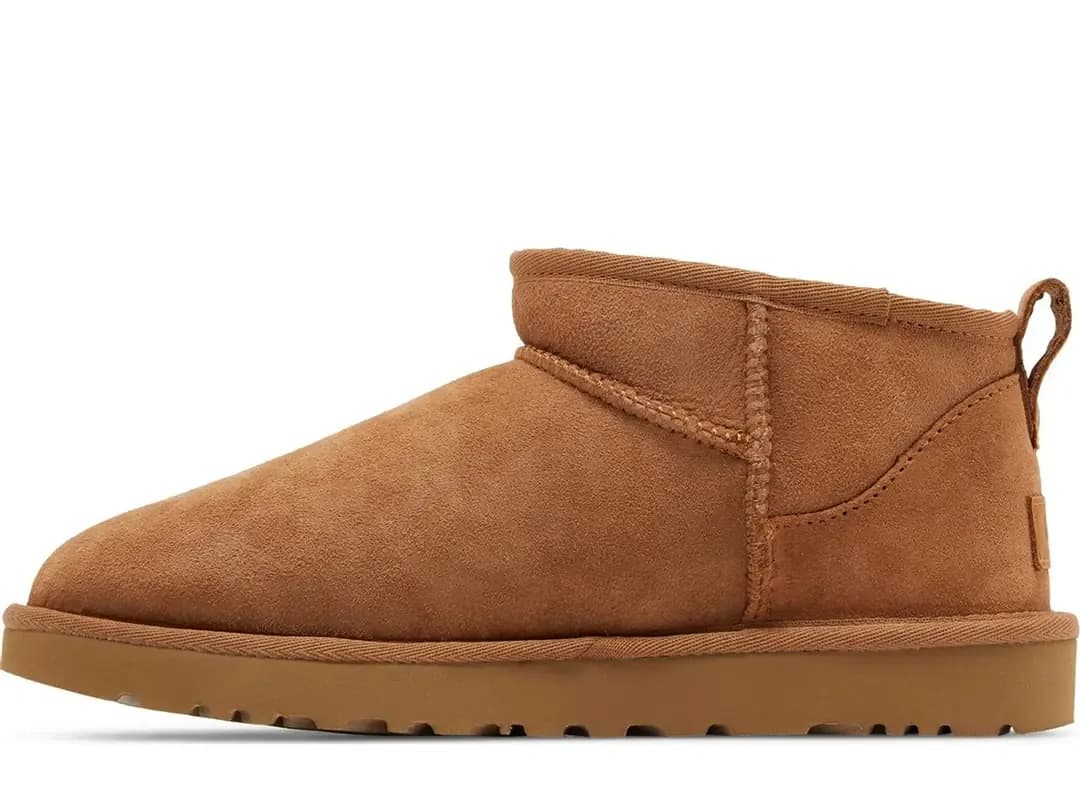 UGG Classic Ultra Mini · 1116109-CHE (9/13)