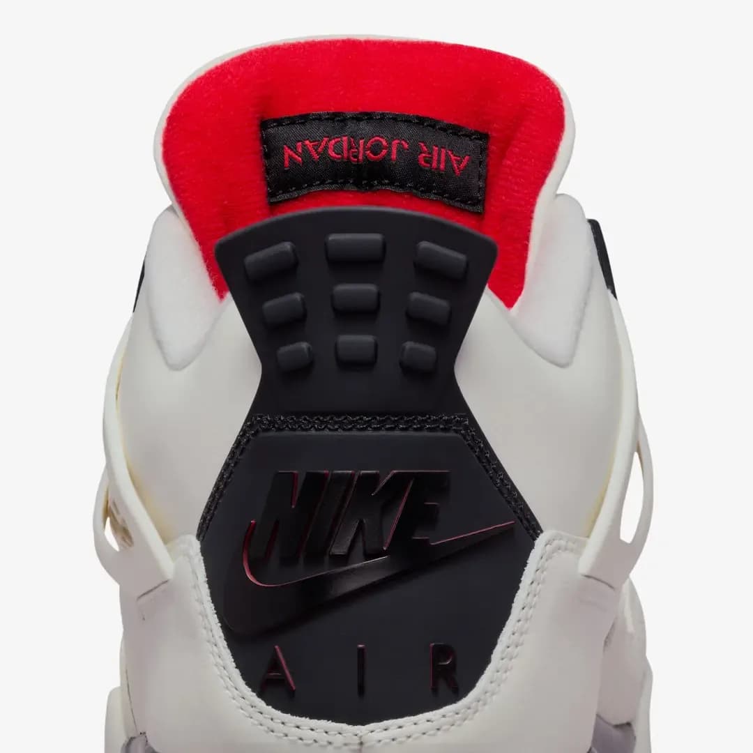 Nike Air Jordan 4 Retro 'Flight Club' — Çok Renkli · IM4002-100 (9/10)