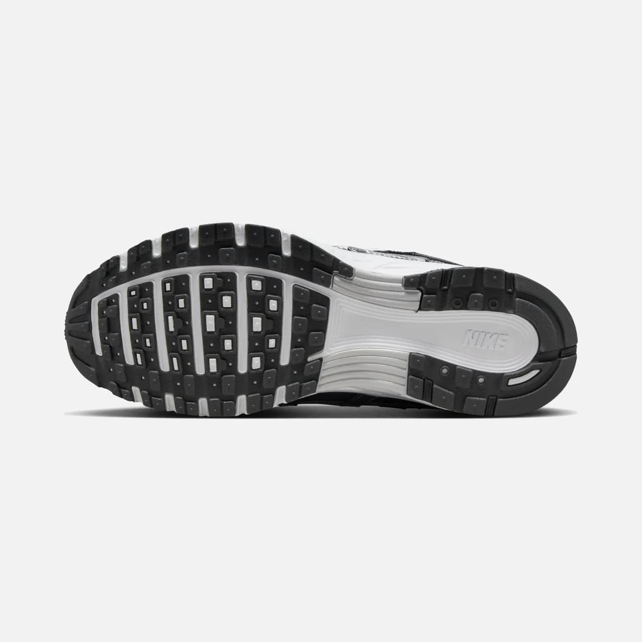 Nike P-6000 — Çok Renkli · IO3496-001 (18/20)