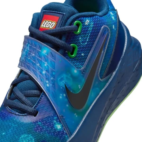 Nike Hustle D 12 x LEGO® (Gs) Çocuk Basketbol Ayakkabı — Mavi · IO4648-400 (22/28)