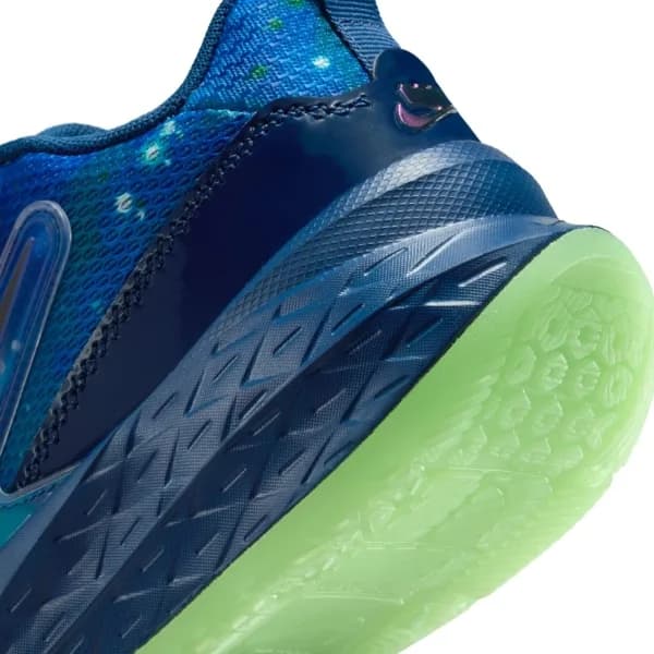 Nike Hustle D 12 x LEGO® (Gs) Çocuk Basketbol Ayakkabı — Mavi · IO4648-400 (24/28)