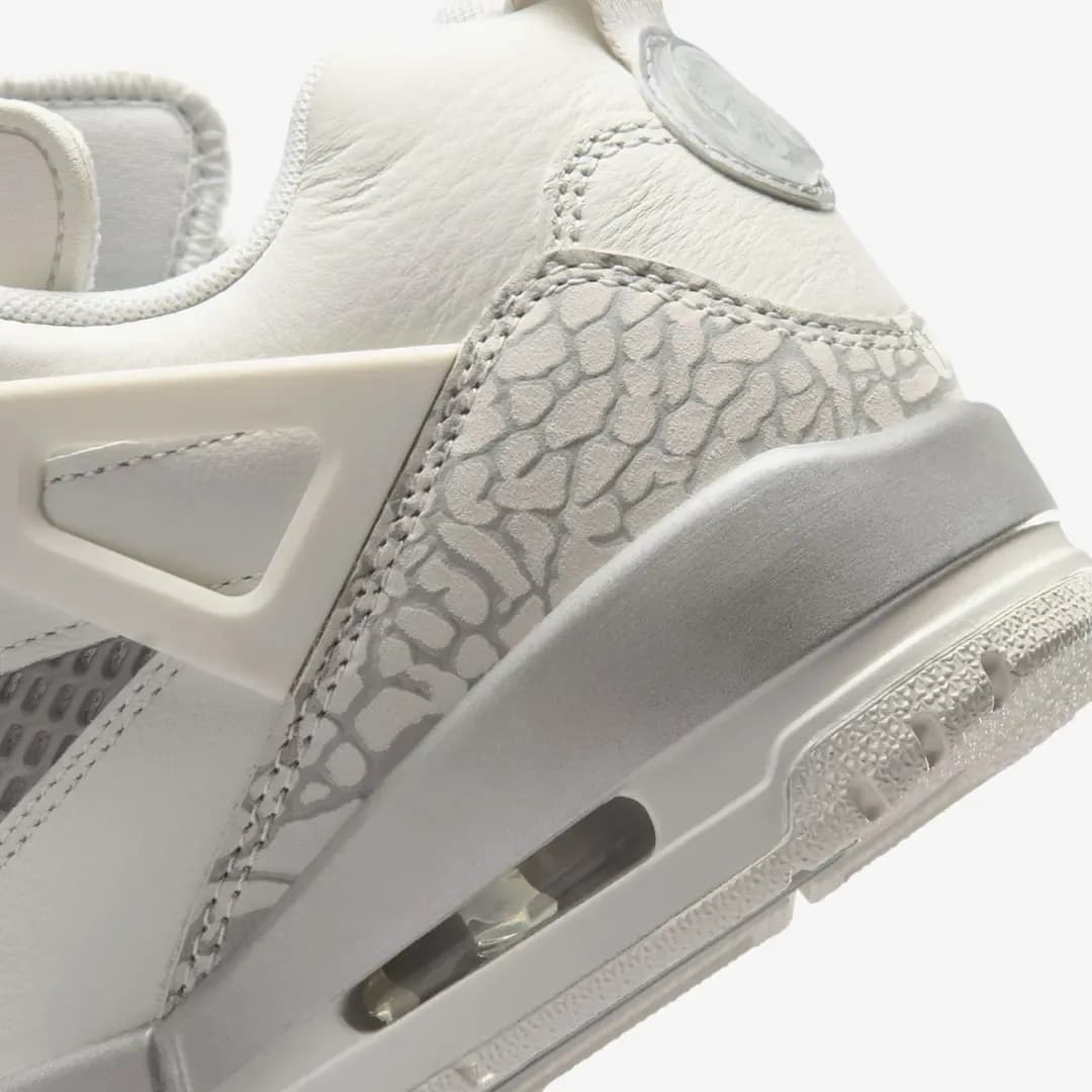 Nike Spizike Low 'Swan Wolf Grey' (W) — Gri · IR1836-101 (8/8)