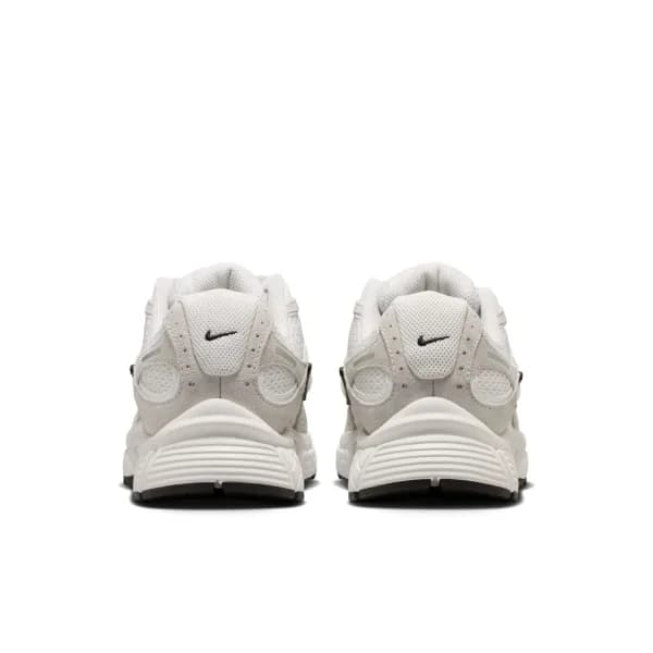 Nike V5 Rnr Suede 2 Kadın Beyaz Spor Ayakkabı · IX0197-105 (15/18)