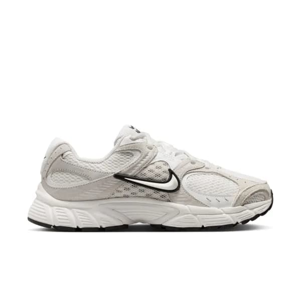Nike V5 Rnr Suede 2 Kadın Beyaz Spor Ayakkabı · IX0197-105 (9/18)