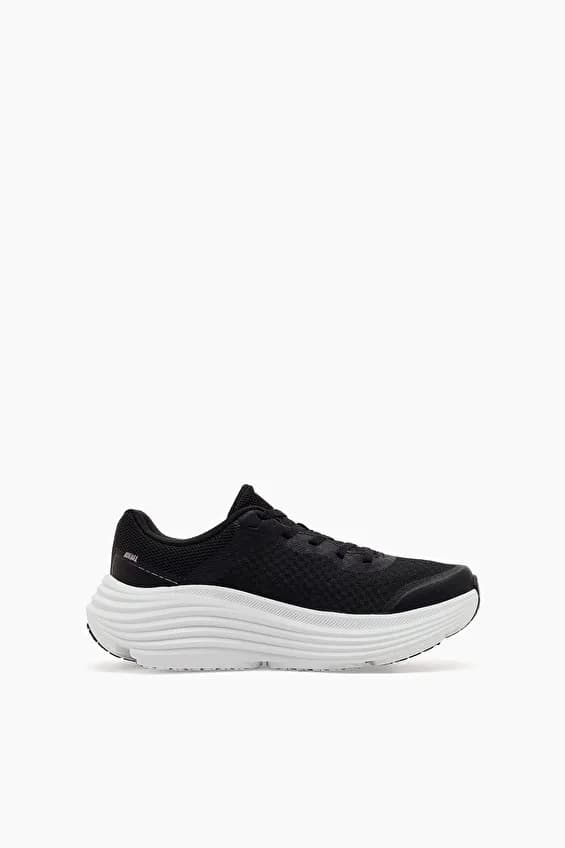 Skechers Kadın Max Cushioning Ayakkabı Siyah/beyaz (3/8)