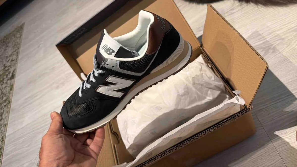 574 'Dark Brown Silver Metallic' — müşteri fotoğrafı