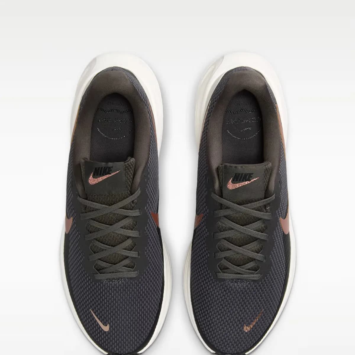 Nike Revolution 8 Kadın Kahverengi Koşu Ayakkabısı — Siyah · HJ8485-200 (6/8)