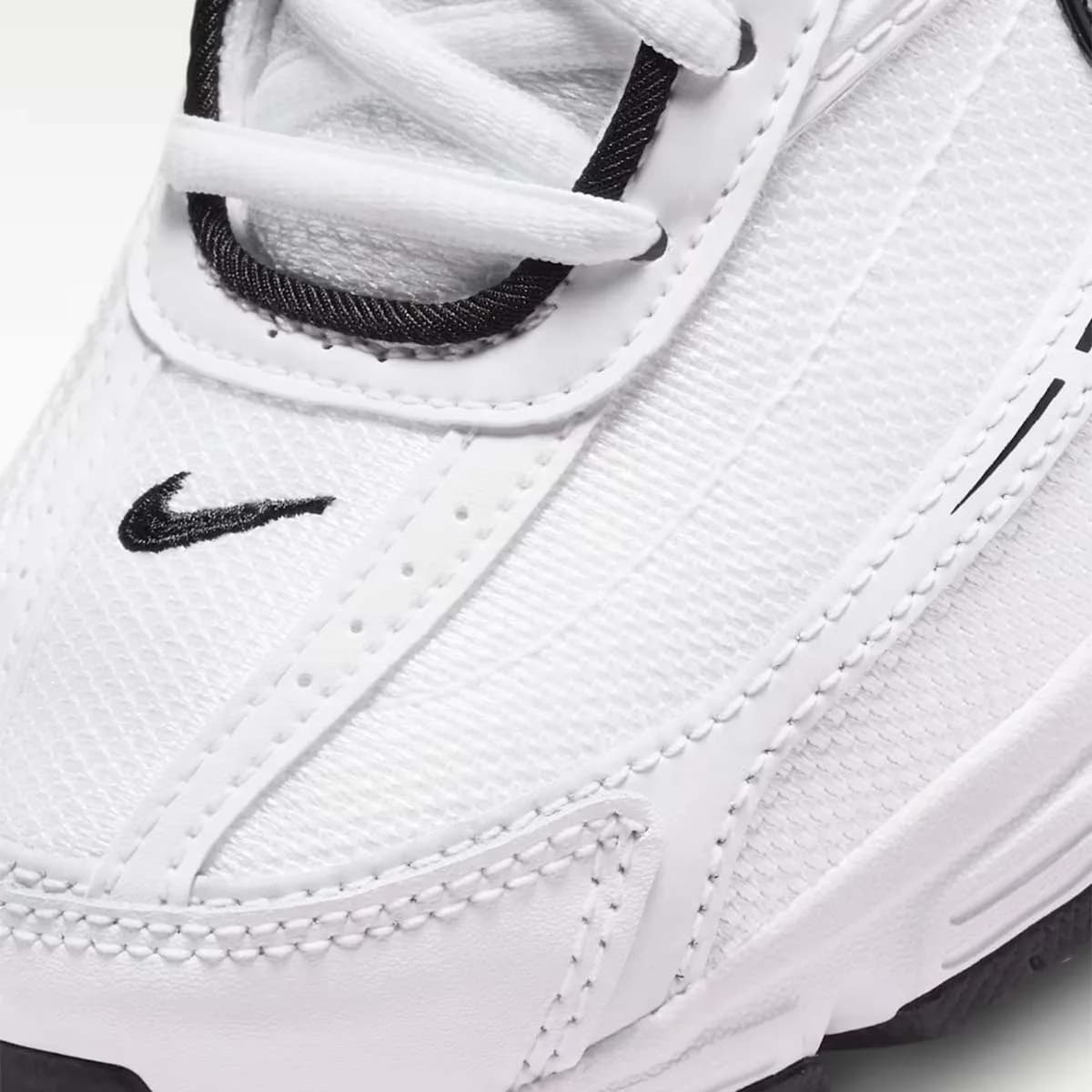 Nike Initiator Kadın Sneaker Ayakkabı · FQ6873-101 (7/18)