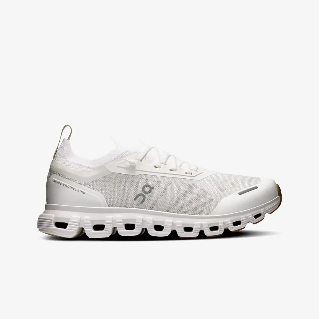On Running Cloud 6 Versa 'White' (W) — Beyaz