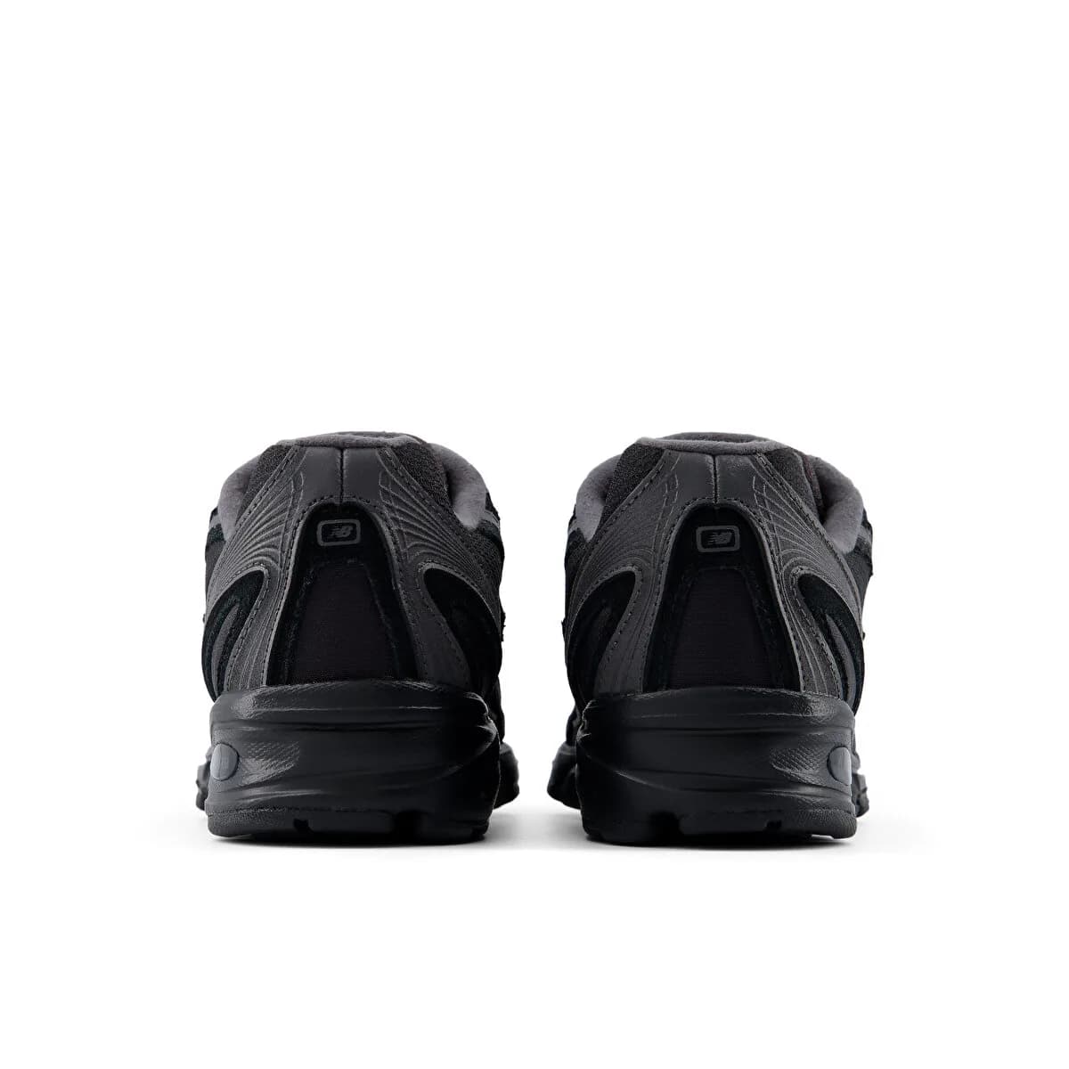 New Balance 740 Siyah Kadın Sneaker · U7408XH (4/5)