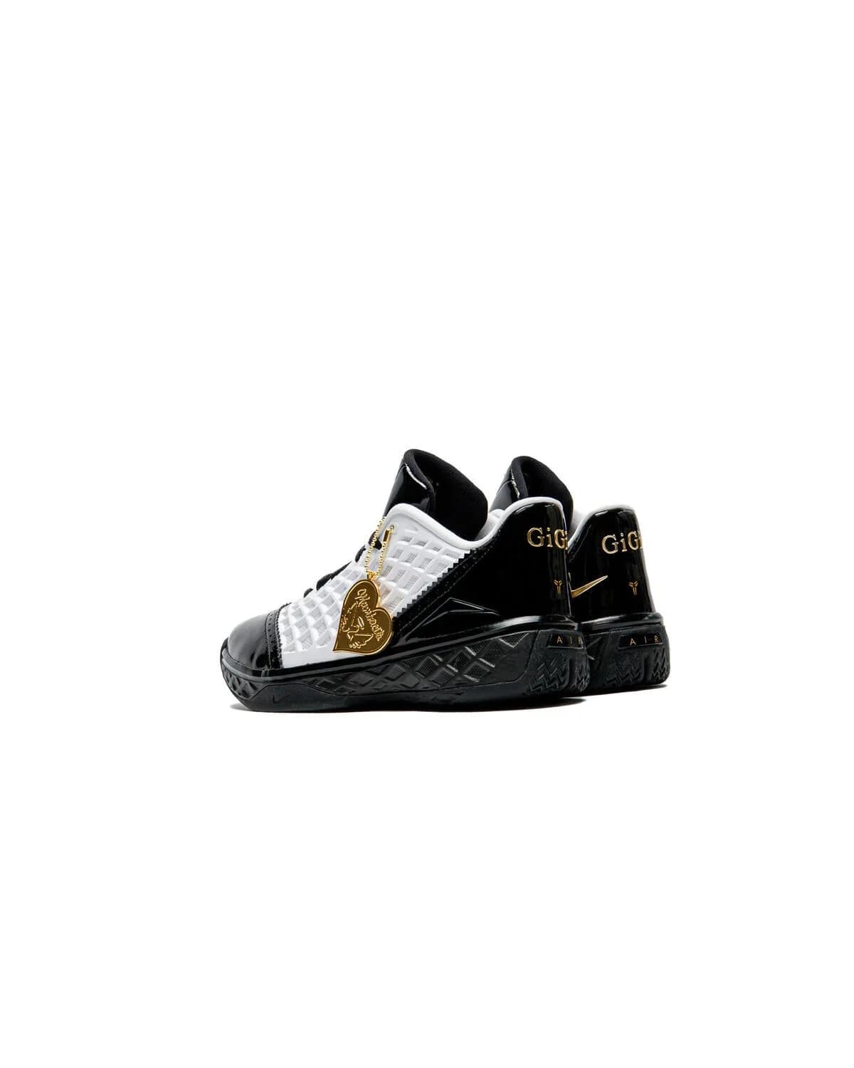 Nike Kobe 3 Low Protro (Gs) · IQ5341-100 (4/6)