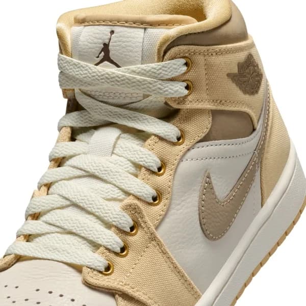 Nike Air Jordan 1 Mid SE Kadın Basketbol Ayakkabısı — Çok Renkli · IR2011-247 (9/10)