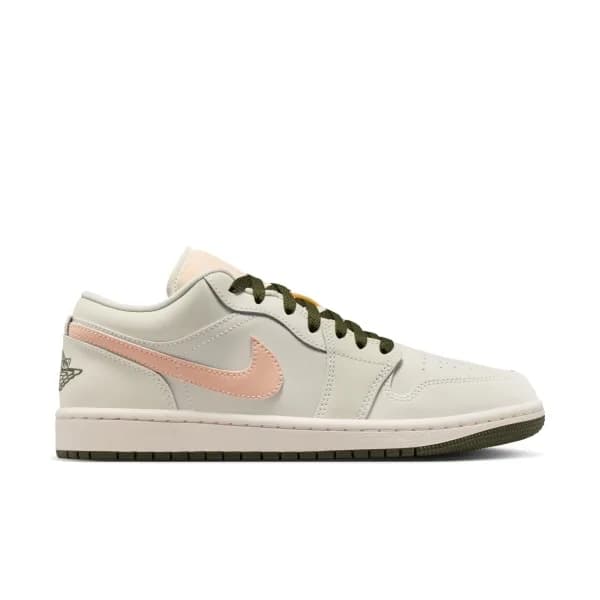 Air Jordan 1 Low Kadın Basketbol Ayakkabısı