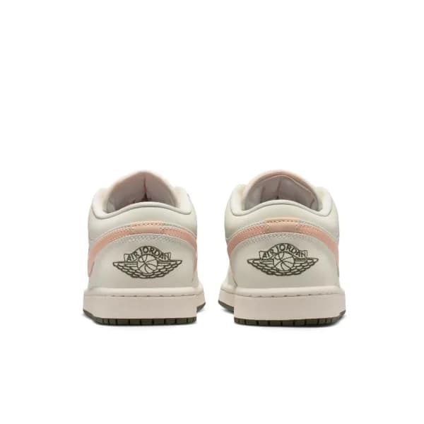 Nike Air Jordan 1 Low Kadın Basketbol Ayakkabısı — Çok Renkli · DC0774-111 (7/10)