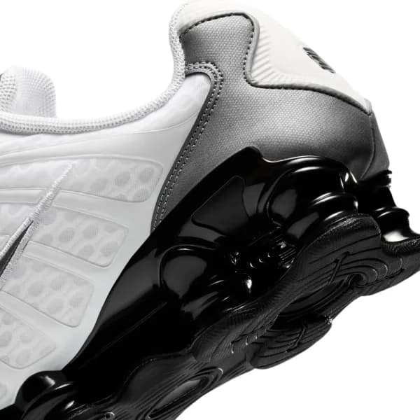 Nike Shox TL Erkek Sneaker Ayakkabı — Çok Renkli · IR2005-100 (10/10)