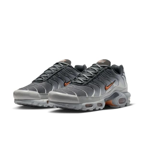 Nike Air Max Plus Erkek Sneaker Ayakkabı — Çok Renkli · DM0032-037 (4/10)