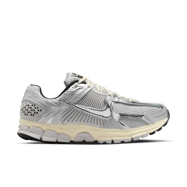 Vomero 5 Metallic Silver Erkek Sneaker Ayakkabı görsel 1