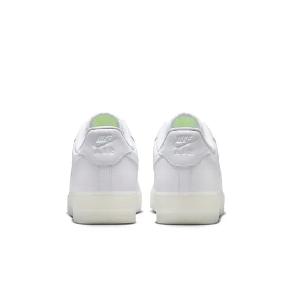 Nike Air Force 1 '07 Lv8 Erkek Beyaz Sneaker Ayakkabı · IR2006-100 (8/10)