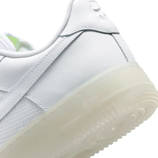 Nike Air Force 1 '07 Lv8 Erkek Beyaz Sneaker Ayakkabı · IR2006-100 (10/10)