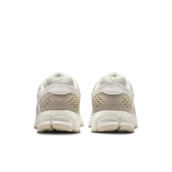 Nike Vomero 5 Erkek Sneaker Ayakkabı — Çok Renkli · FB9149-006 (7/11)
