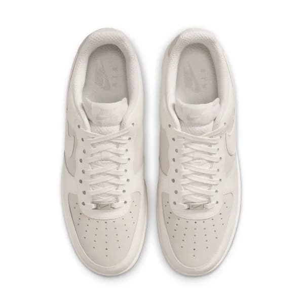 Nike Air Force 1 '07 Lv8 Erkek Sneaker Ayakkabı — Bej · IR1475-133 (8/10)