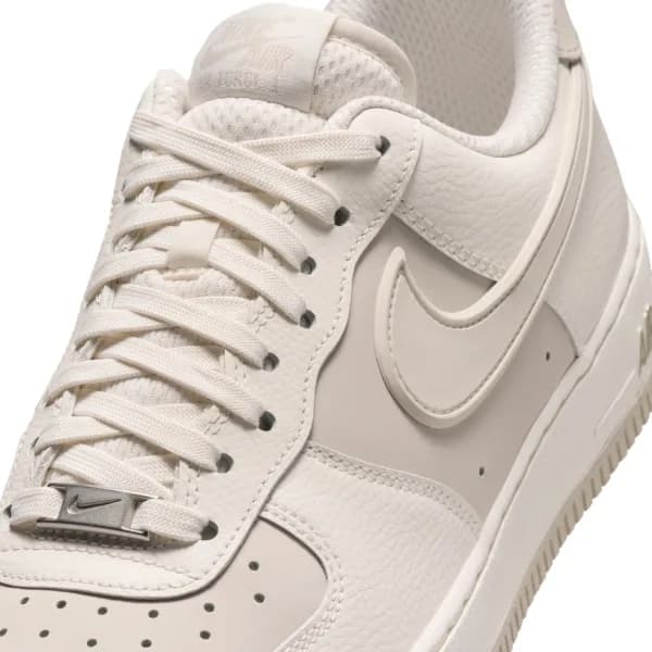 Nike Air Force 1 '07 Lv8 Erkek Sneaker Ayakkabı — Bej · IR1475-133 (9/10)