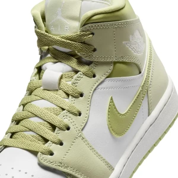 Nike Air Jordan 1 Mid Kadın Basketbol Ayakkabısı — Çok Renkli · BQ6472-302 (8/10)