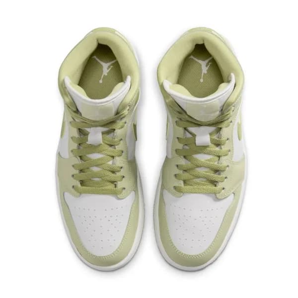 Nike Air Jordan 1 Mid Kadın Basketbol Ayakkabısı — Çok Renkli · BQ6472-302 (9/10)