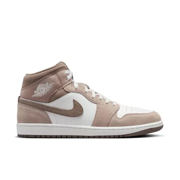 Air Jordan 1 Mid Erkek Basketbol Ayakkabısı