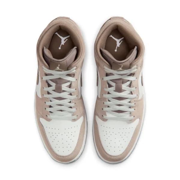 Nike Air Jordan 1 Mid Erkek Basketbol Ayakkabısı — Çok Renkli · DQ8426-003 (9/11)