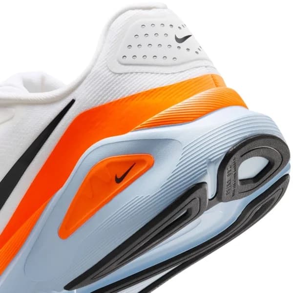 Nike Structure 26 Erkek Koşu Ayakkabısı — Turuncu · HJ1102-107 (10/11)