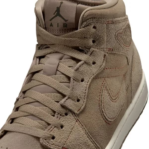 Nike Air Jordan 1 Mid SE Craft Erkek Basketbol Ayakkabısı — Çok Renkli · FQ3224-200 (9/10)