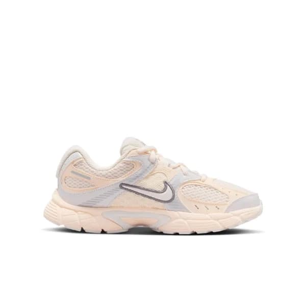 Nike V5 RNR Gs Bej Sneaker Ayakkabı · HQ6411-106 (6/11)