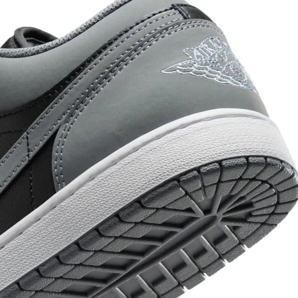 Nike Air Jordan 1 Low Erkek Gri Basketbol Ayakkabısı · IU7550-065 (10/10)