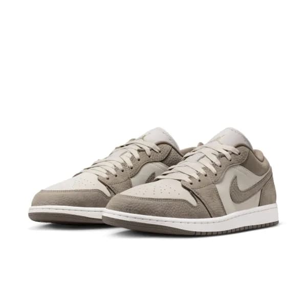 Nike Air Jordan 1 Low Erkek Basketbol Ayakkabısı — Çok Renkli · IU7552-040 (4/11)