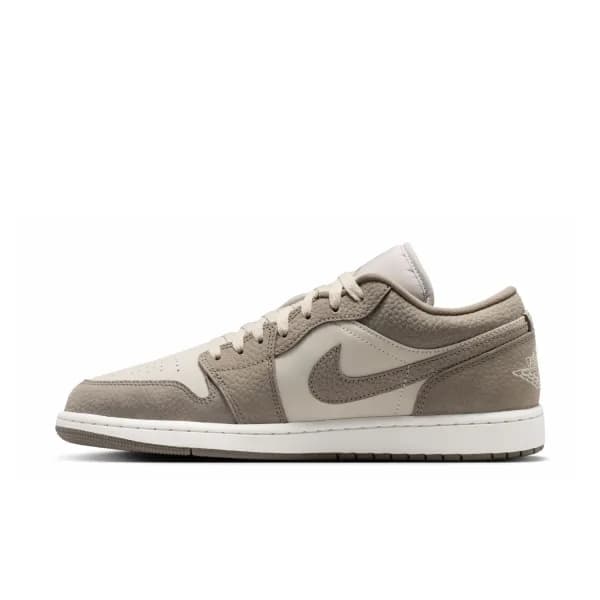 Nike Air Jordan 1 Low Erkek Basketbol Ayakkabısı — Çok Renkli · IU7552-040 (5/11)