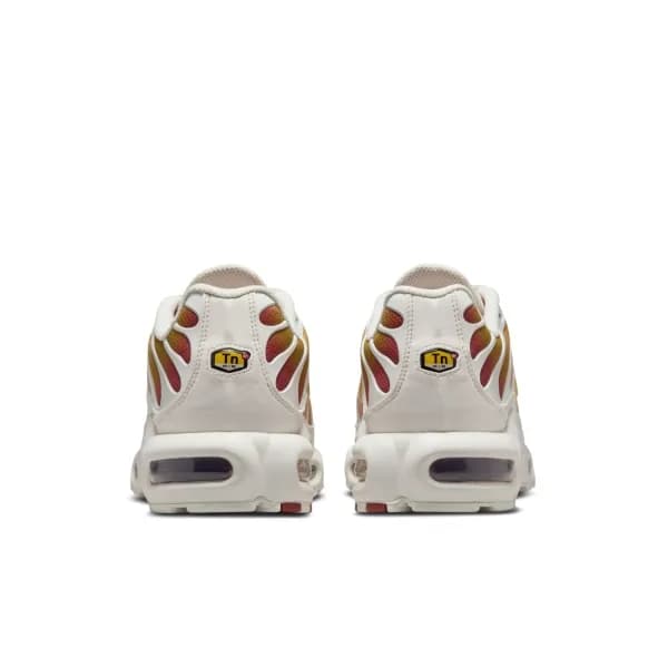 Nike Air Max Plus 'Rugged Orange' Kadın Sneaker Ayakkabı — Çok Renkli · DZ3670-007 (7/10)