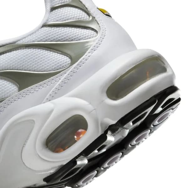 Nike Air Max Plus Premium CO Kadın Spor Ayakkabı — Beyaz · HJ9743-100 (10/11)