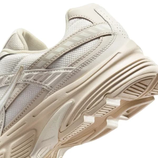 Nike Initiator Kadın Bej Sneaker Ayakkabı · 394053-103 (10/10)