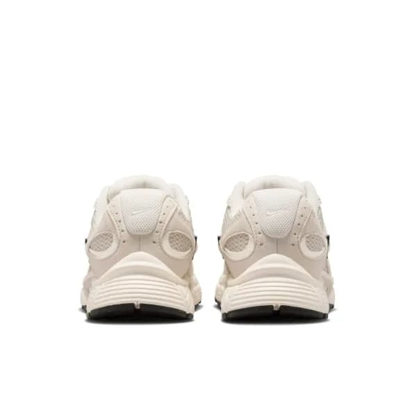 Nike V5 RNR Kadın Bej Sneaker Ayakkabı · II6294-100 (7/11)