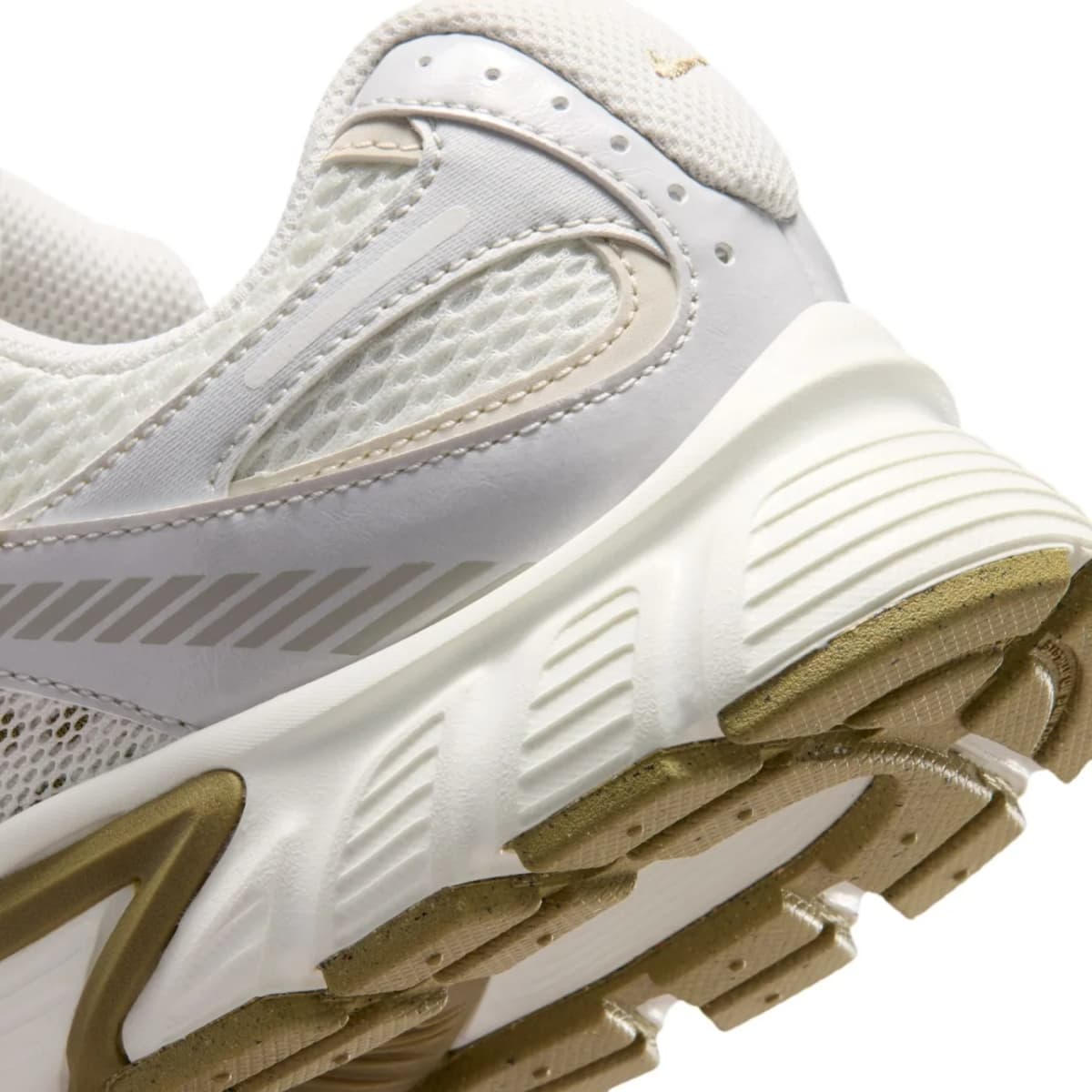 Nike V5 Rnr Kadın Krem Spor Ayakkabı — Çok Renkli · HQ7901-115 (10/10)