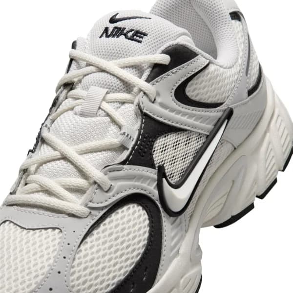 Nike V5 RNR Erkek Gri Sneaker Ayakkabı · IO7835-100 (9/10)
