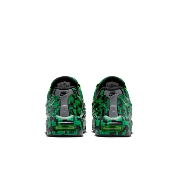 Nike Air Max 95 x LEGO® Collection Se Ps Çocuk Sneaker Ayakkabı — Çok Renkli · IO4800-300 (7/13)