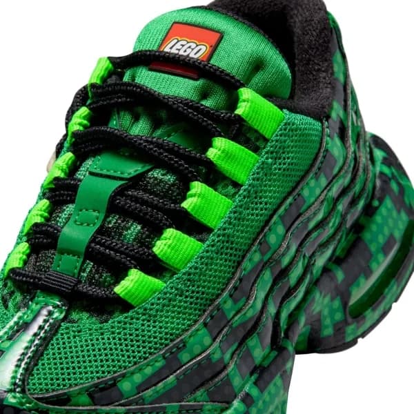 Nike Air Max 95 x LEGO® Collection Se Ps Çocuk Sneaker Ayakkabı — Çok Renkli · IO4800-300 (9/13)