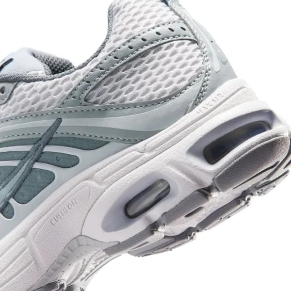 Nike Air Max Moto 2K Gs Gri Sneaker Ayakkabı · IQ9430-002 (10/11)
