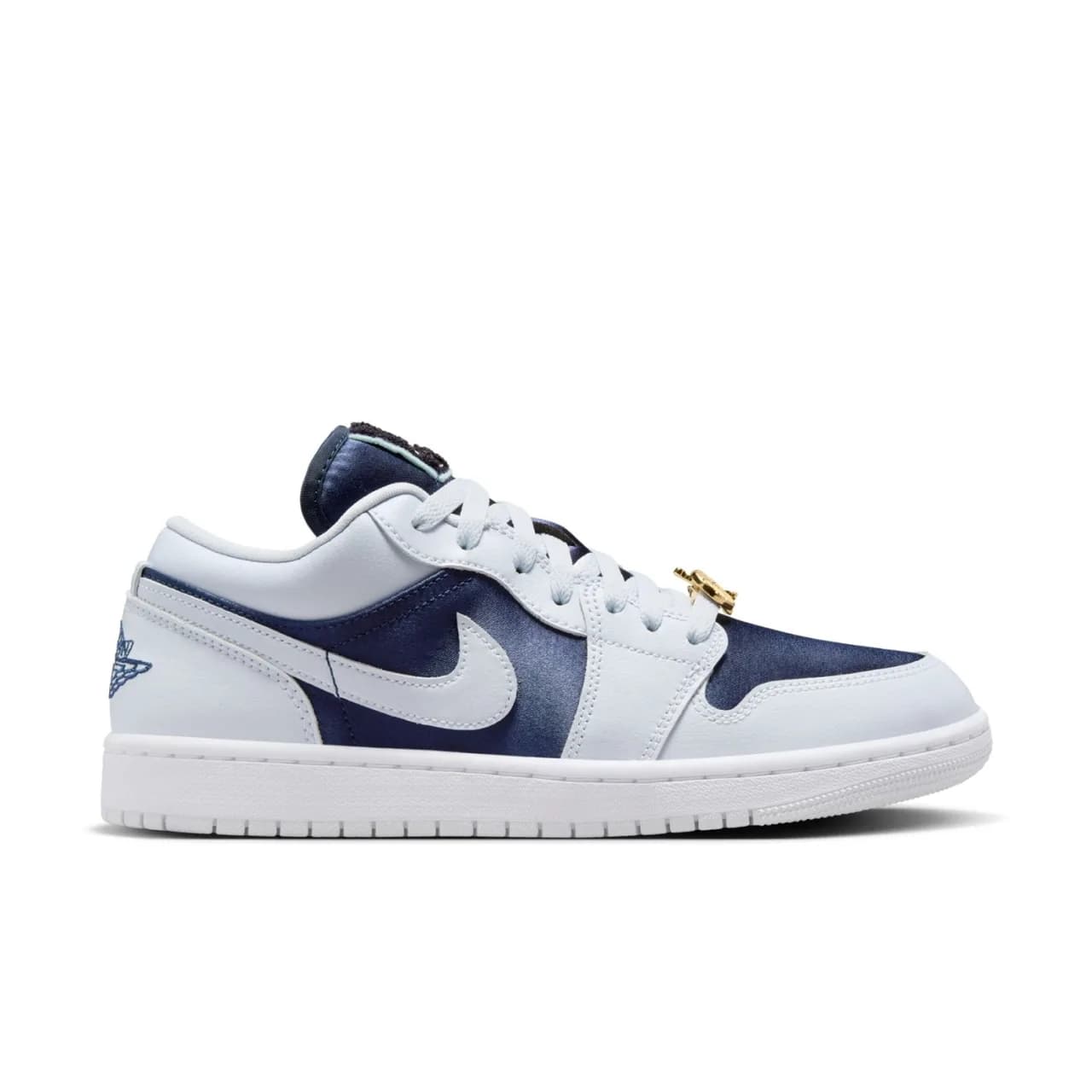 Air Jordan 1 Low SE 'Football Grey' Kadın Basketbol Ayakkabısı