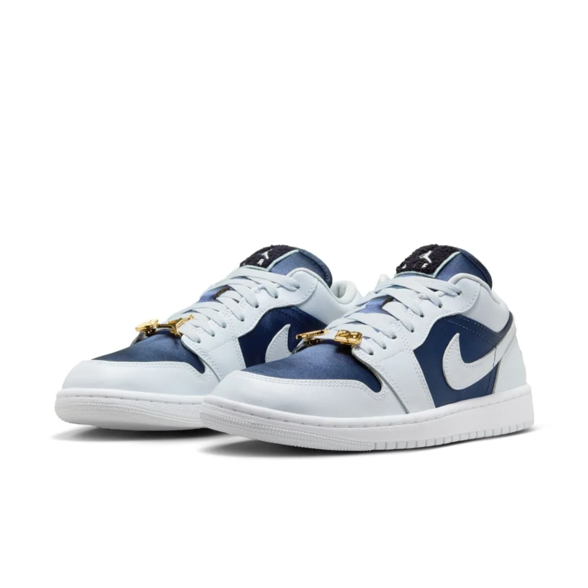 Nike Air Jordan 1 Low SE 'Football Grey' Kadın Basketbol Ayakkabısı — Gri · FZ8778-044 (4/12)
