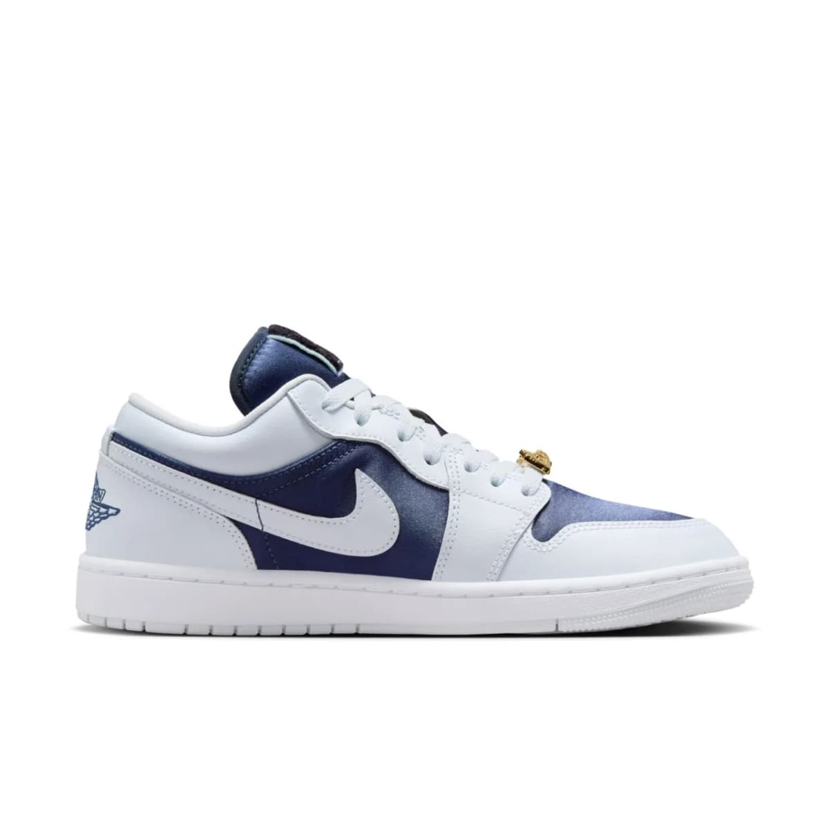 Nike Air Jordan 1 Low SE 'Football Grey' Kadın Basketbol Ayakkabısı — Gri · FZ8778-044 (6/12)